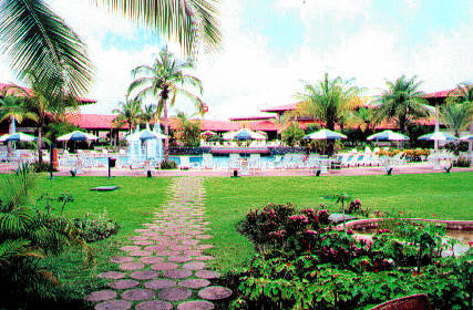 Stauffer Maturin Hotel Bagian luar foto