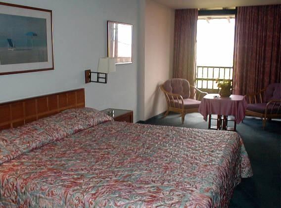Stauffer Maturin Hotel Bagian luar foto
